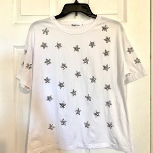 Simple white t-shirt with stars